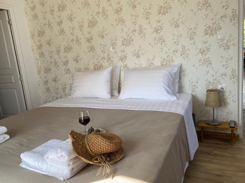 Reginas Apartments อิกเซีย ภายนอก รูปภาพ
