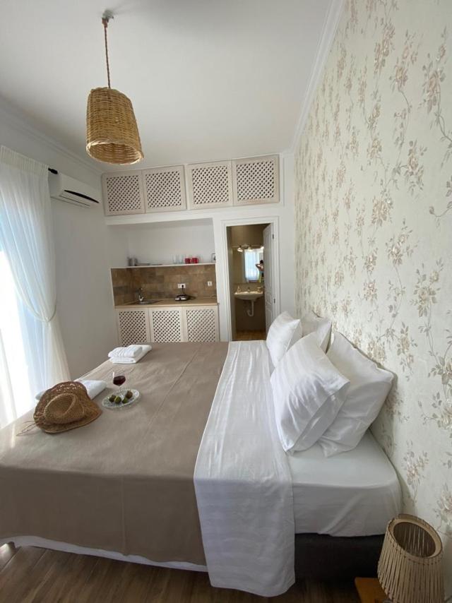 Reginas Apartments อิกเซีย ภายนอก รูปภาพ